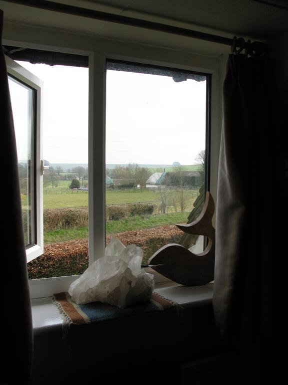 Avebury Life Bed & Breakfast Exterior photo